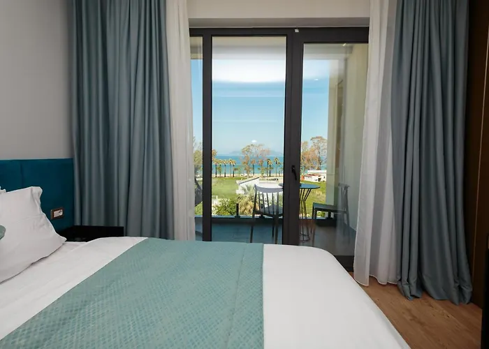 Ames & Отель 4*