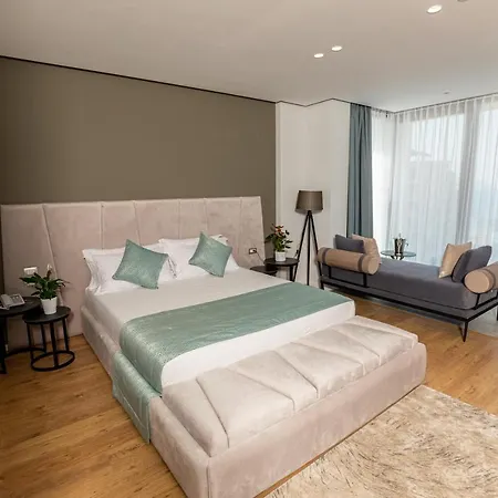 מלון Ames & Vlorë