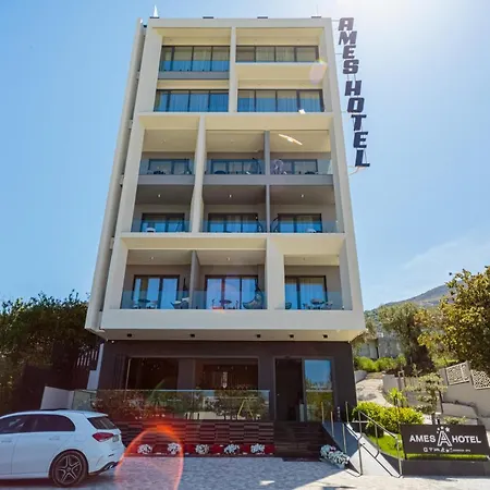 Ames & Hotel Vlorë