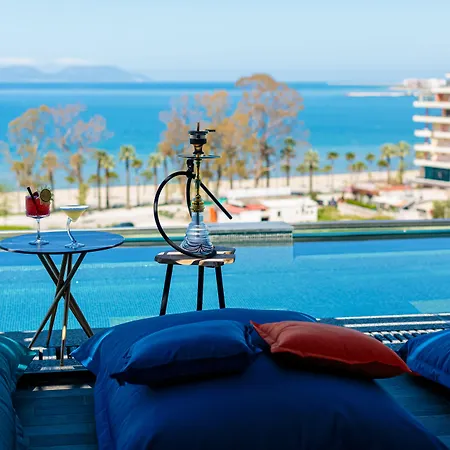 Ames & Hotel Vlorë